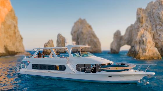 Private Yacht Rental in Cabo San Lucas