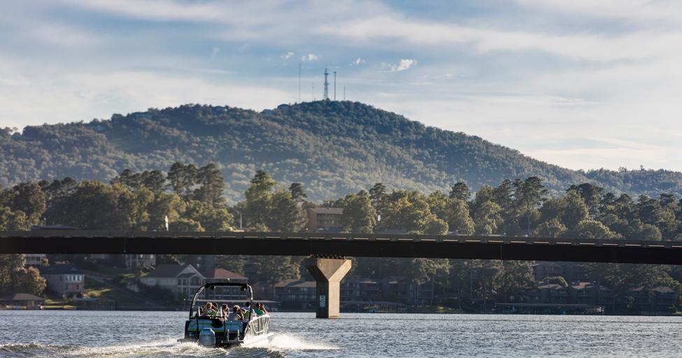 Boating Regulations in Lake Hamilton, AR
